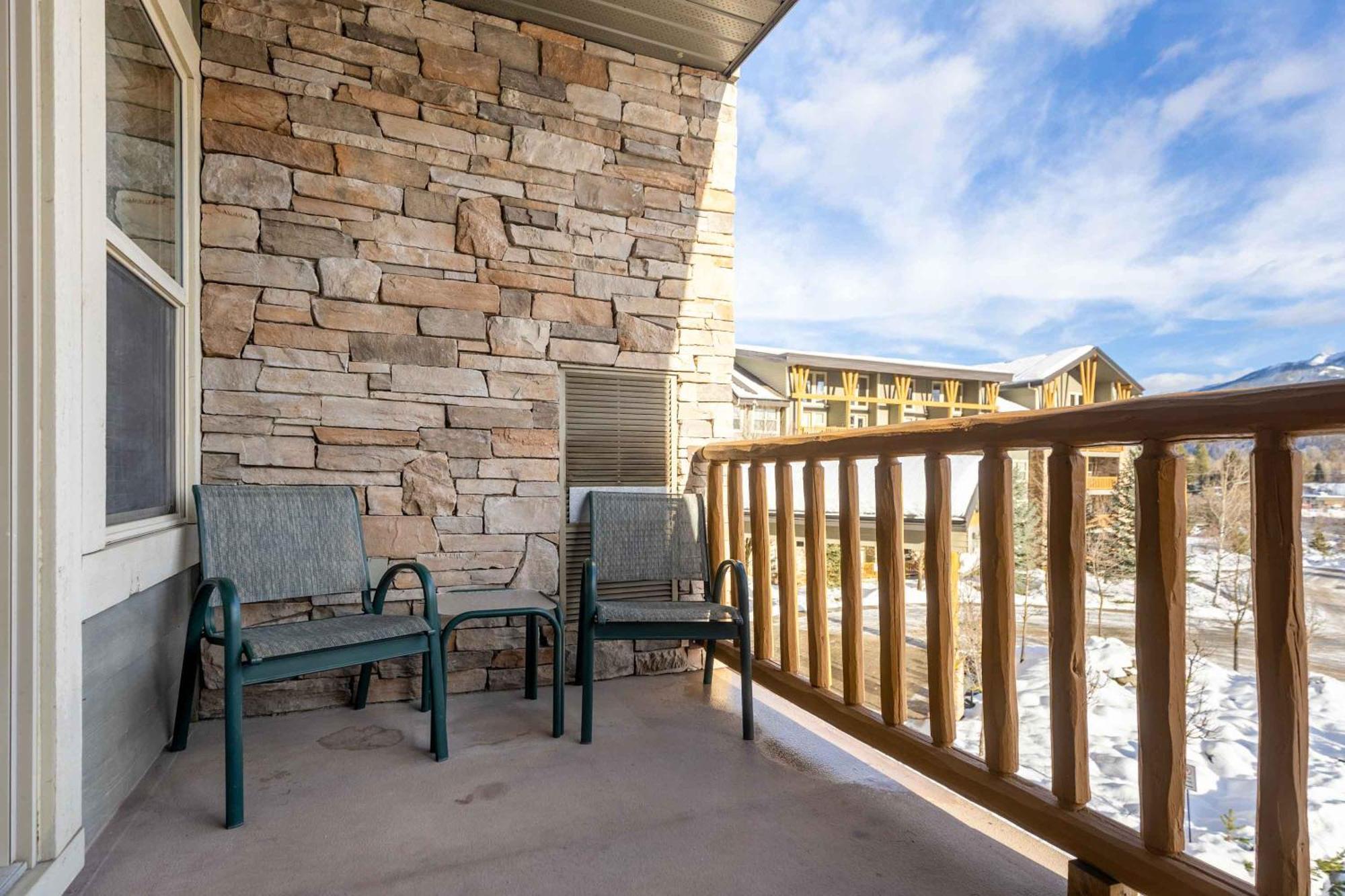 Silver Rock Condominiums By Fernie Central Reservations Екстериор снимка