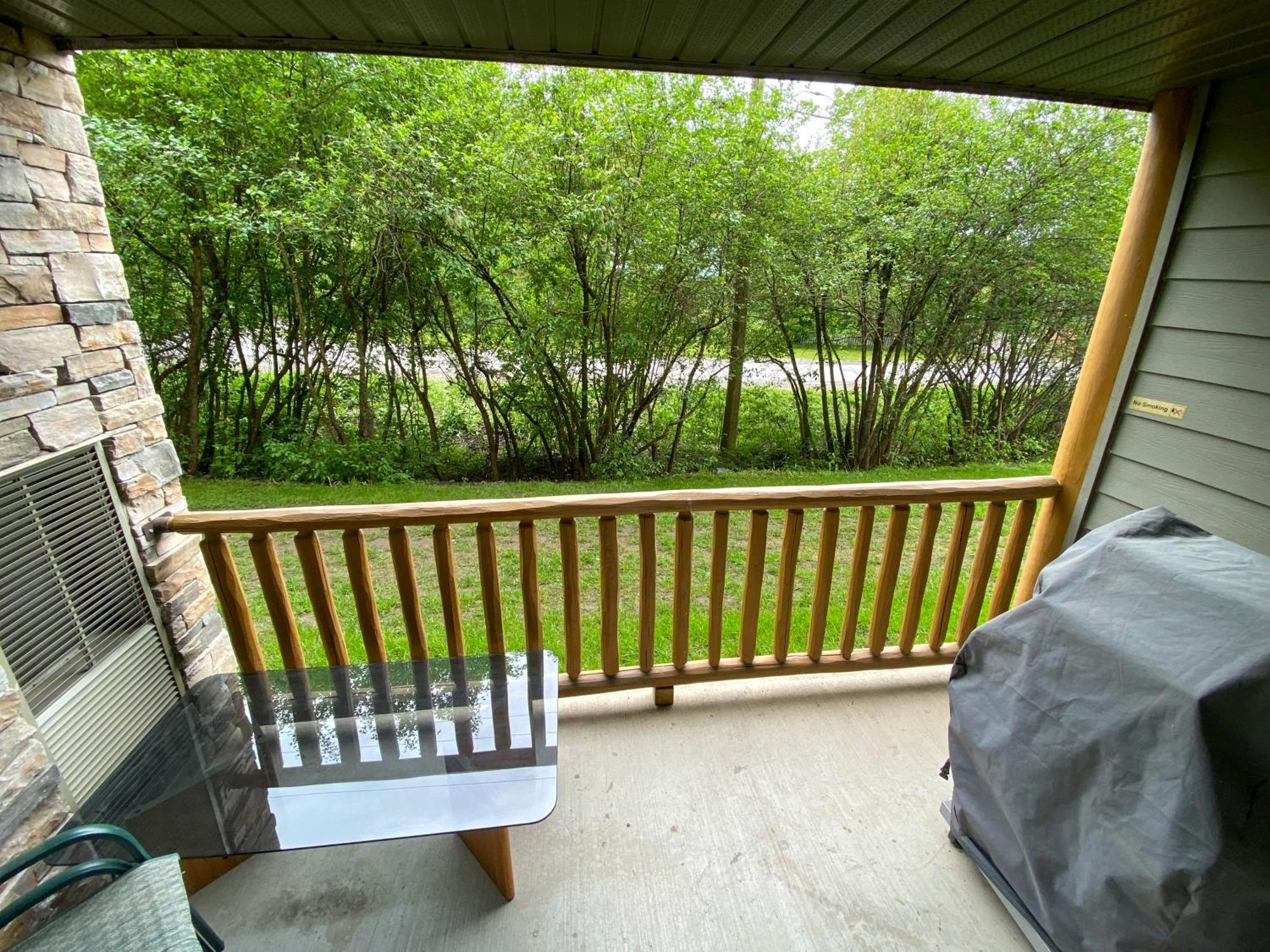 Silver Rock Condominiums By Fernie Central Reservations Екстериор снимка
