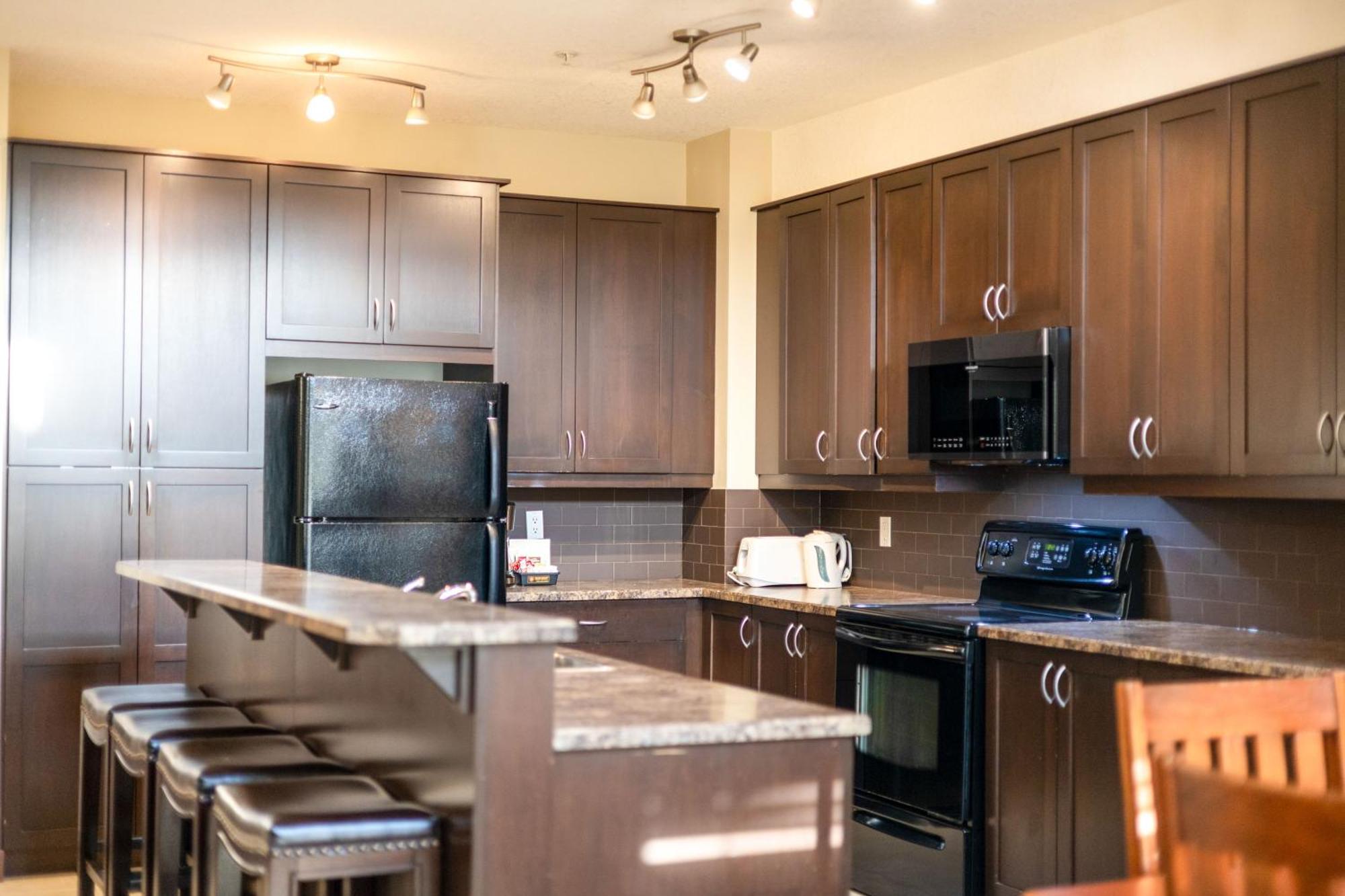 Silver Rock Condominiums By Fernie Central Reservations Екстериор снимка