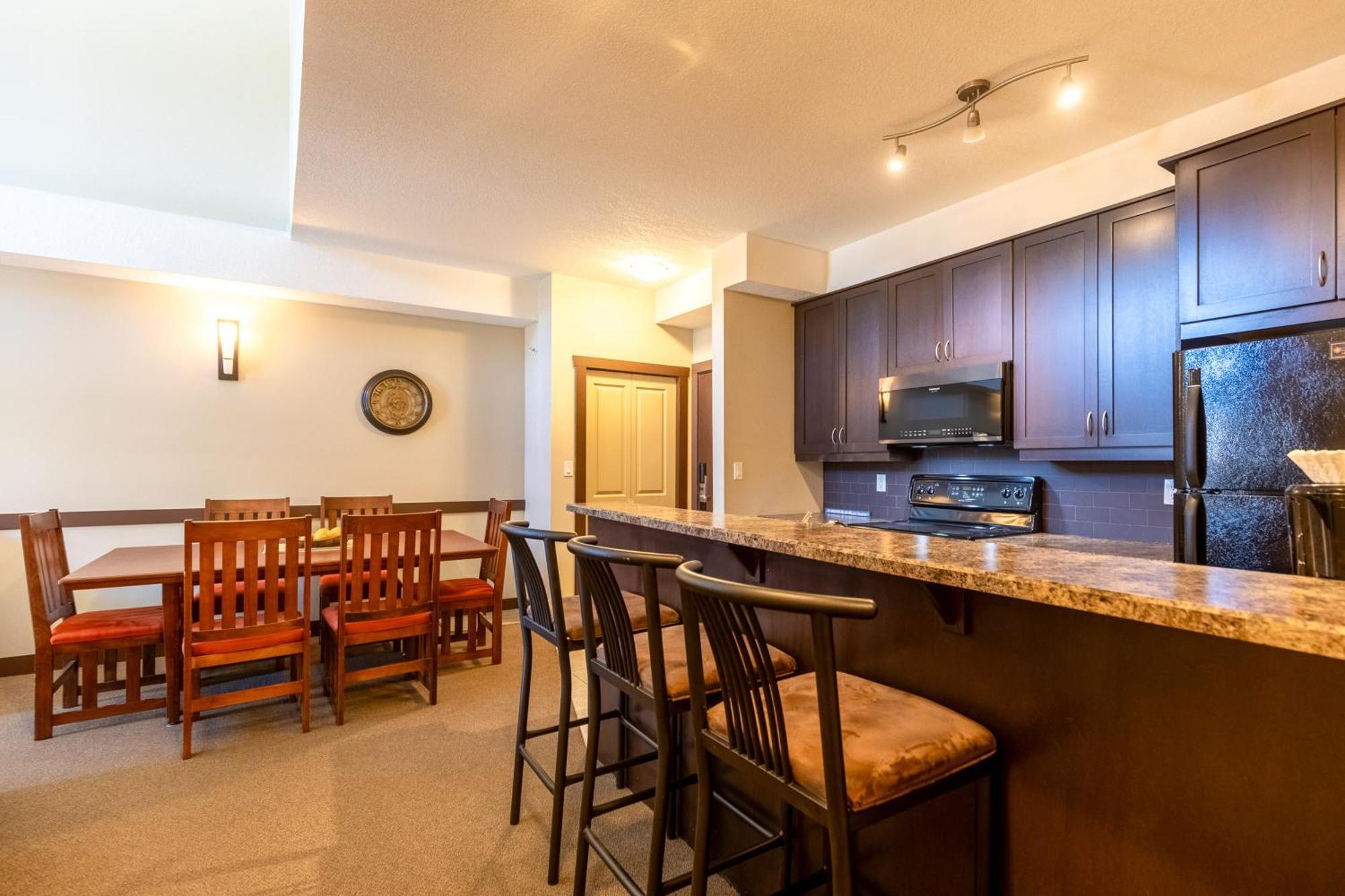 Silver Rock Condominiums By Fernie Central Reservations Екстериор снимка