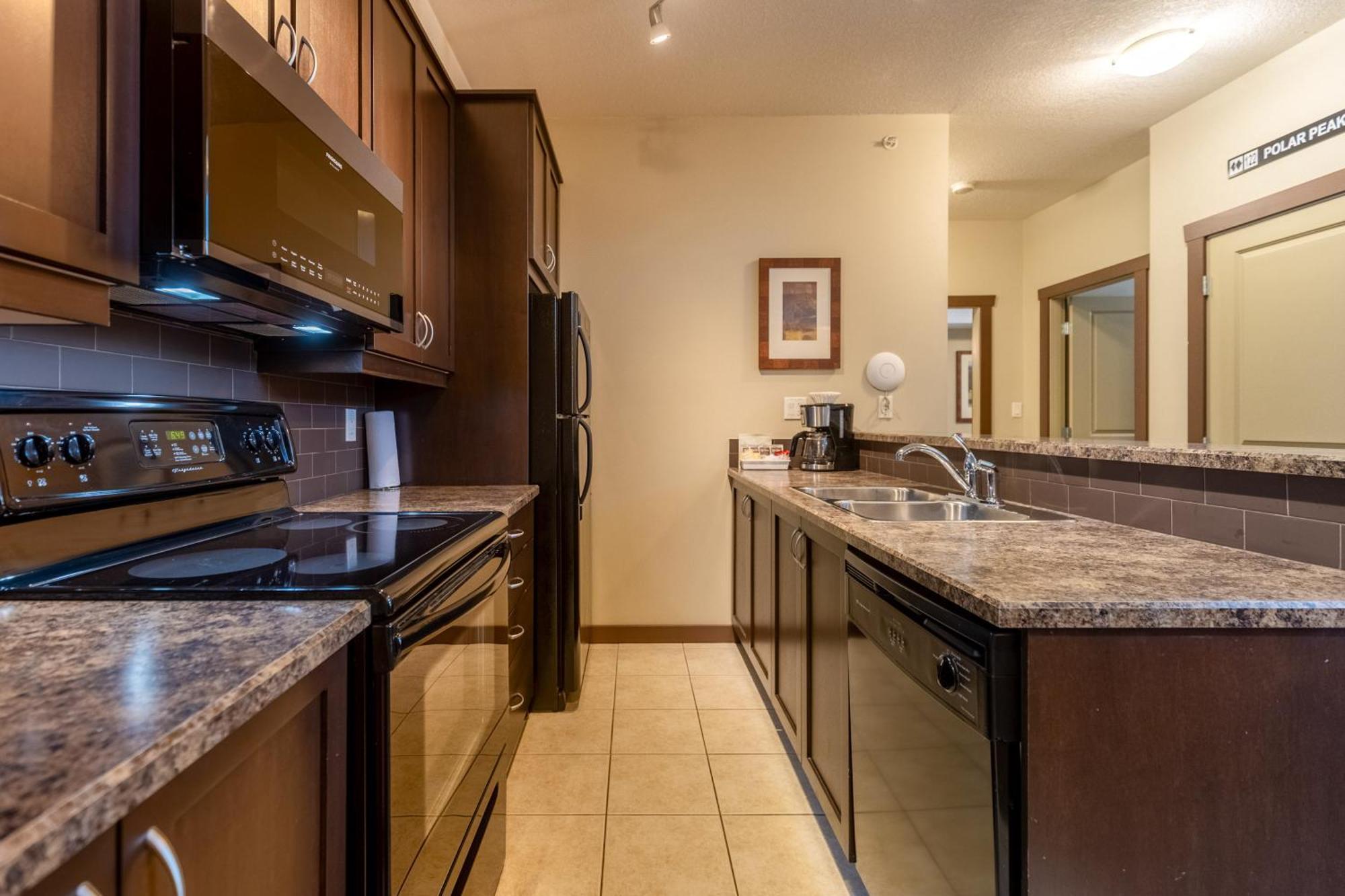 Silver Rock Condominiums By Fernie Central Reservations Екстериор снимка